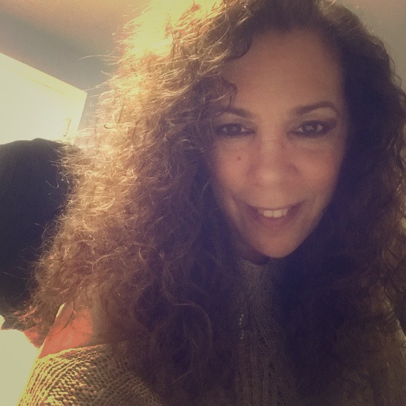 Meet your Posher, Gisela - Picture 2 of 2